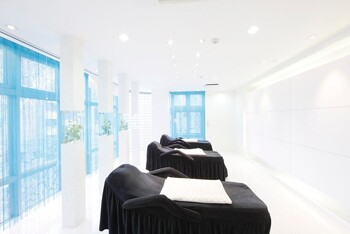 Natural Beauty Salon 京都 四条 烏丸店